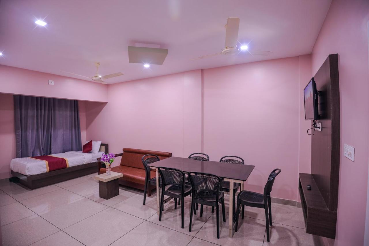 אפרטהוטל ויטירי Zanbaq Residency מראה חיצוני תמונה